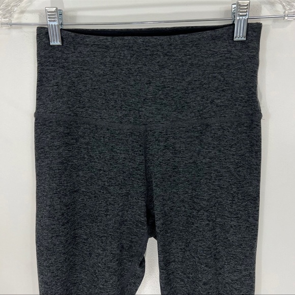 Beyond Yoga Spacedye Pedal Pusher High Waisted Legging Black Charcoal Medium - Picture 2 of 9